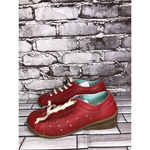 Baleeblu Red Leather Casual Perforated Lace Wedge Shoes Women’s Sz 39EU/8.5M US